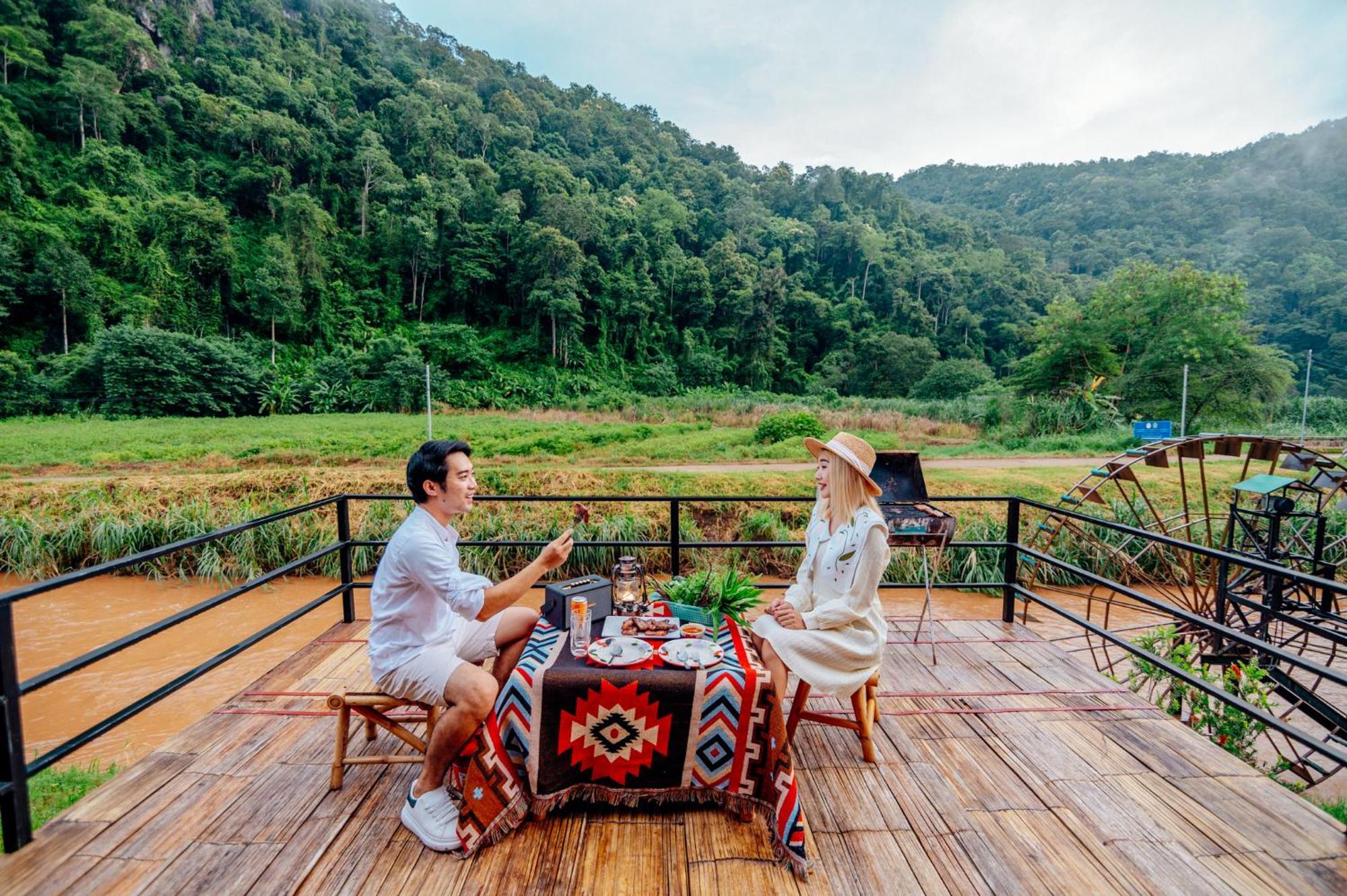 เนเจอร์วัลเล่ย์แคมป์ ปางมะผ้า Hotel Buitenkant foto